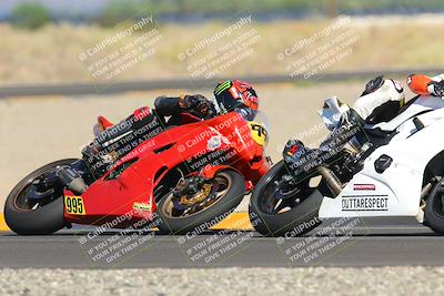 media/Sep-25-2022-CVMA (Sun) [[ee08ed6642]]/Race 6 Amateur Supersport Open/